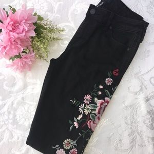Black Floral Embroidered Jeans NWOT